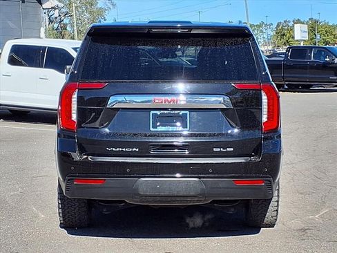 Used 2024 GMC Yukon XL SLE image 6