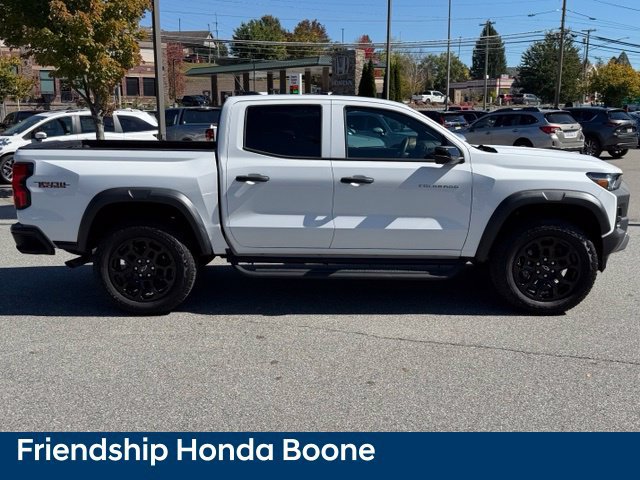 Used 2026 Chevrolet Colorado Trail Boss AWD/4WD image 4