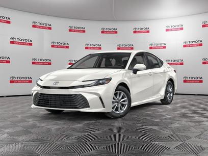 New 2026 Toyota Camry Hybrid w/ Convenience Package