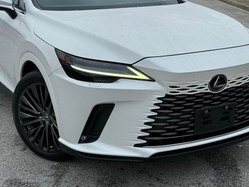 Used 2024 Lexus RX 350 AWD w/ Convenience Package image 9