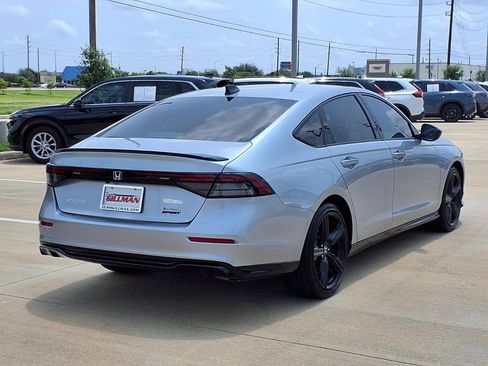 Used 2025 Honda Accord Sport image 7