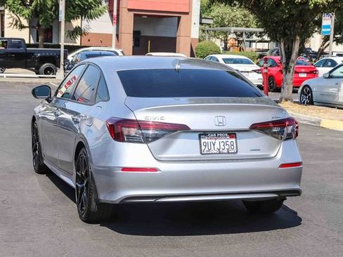 Used 2025 Honda Civic Sport image 13