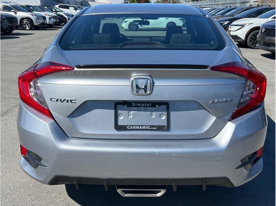 Used 2019 Honda Civic Sport image 4