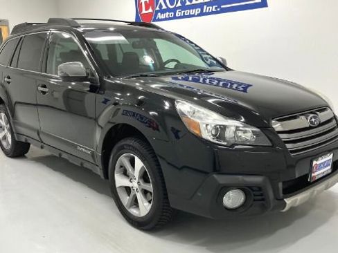 Used 2013 Subaru Outback 2.5i Limited image 3