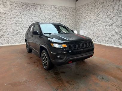 Used 2024 Jeep Compass Trailhawk