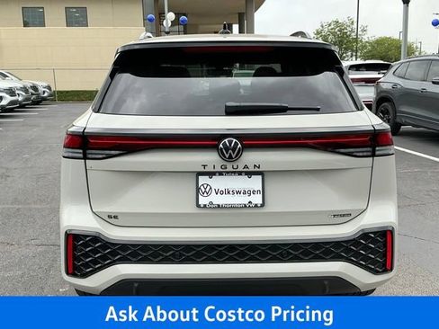 New 2026 Volkswagen Tiguan SE R-Line AWD/4WD image 4