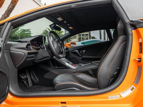 Used 2015 Lamborghini Huracan LP 610-4 image 17
