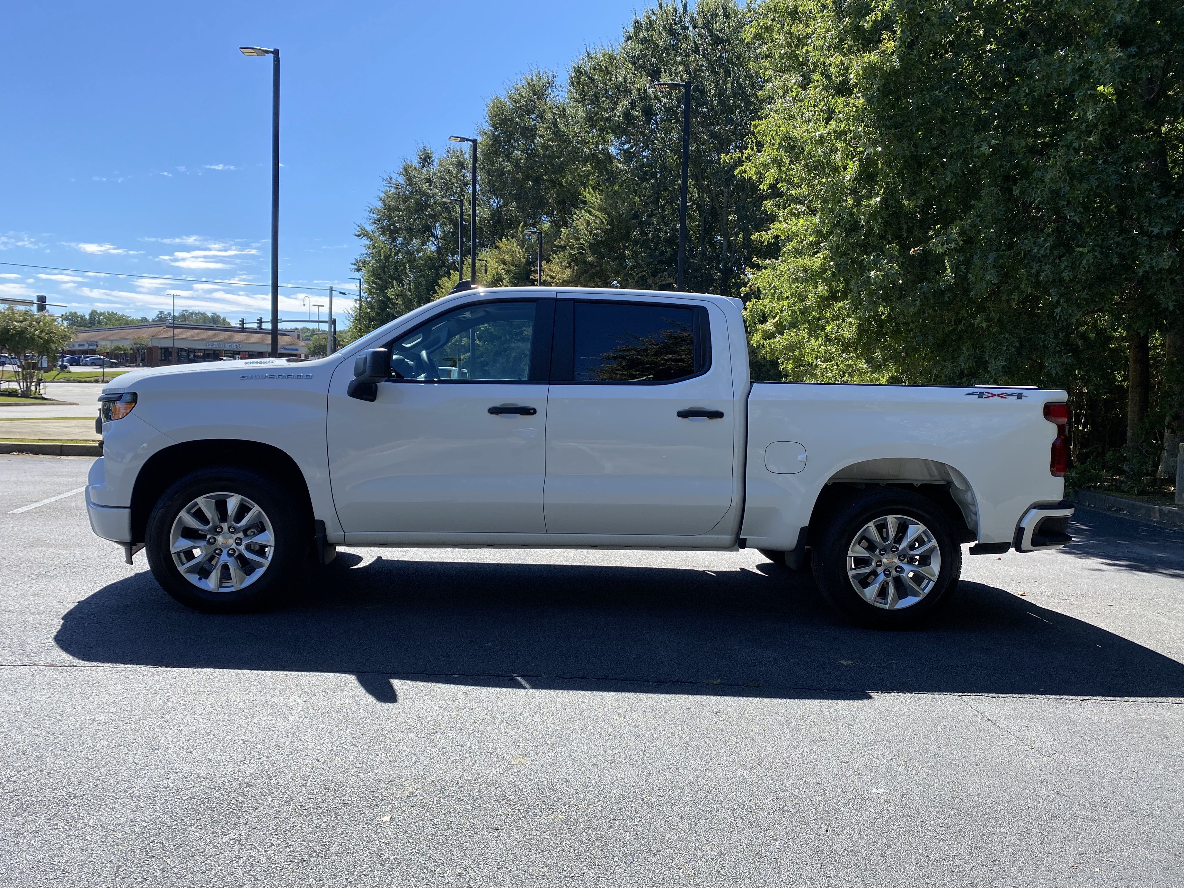 Used 2026 Chevrolet Silverado 1500 Custom AWD/4WD image 6
