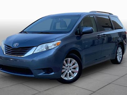 Used 2015 Toyota Sienna LE
