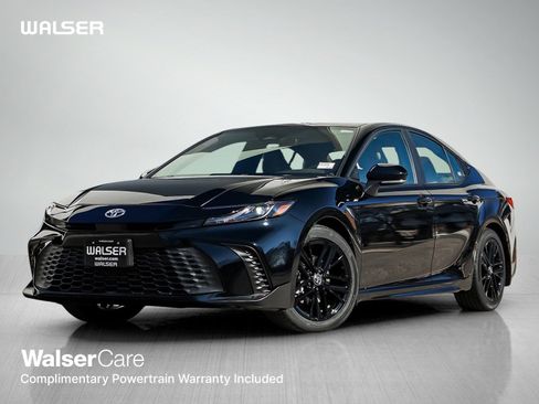 New 2026 Toyota Camry SE image 1