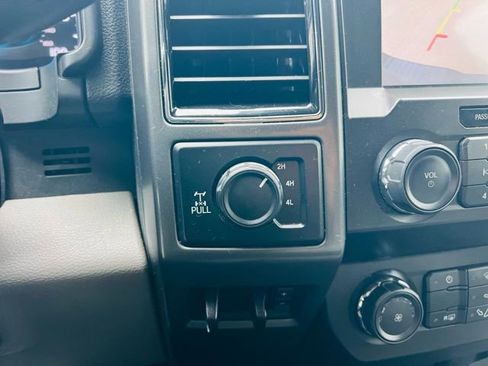 Used 2019 Ford F250 XLT w/ XLT Value Package image 13