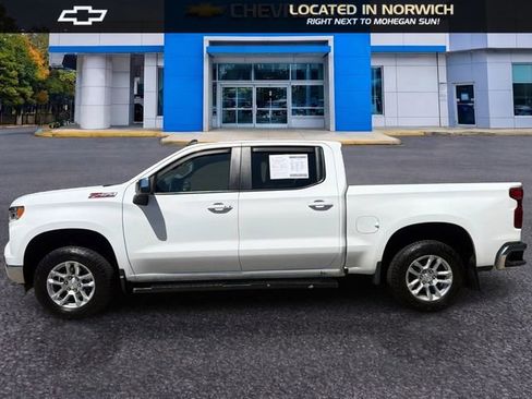 Certified 2022 Chevrolet Silverado 1500 LT AWD/4WD image 8