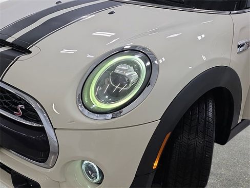 Used 2020 MINI Cooper S w/ Storage Package image 31