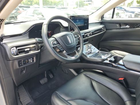 Certified 2023 Lincoln Nautilus AWD image 13