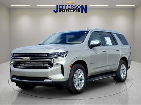 Used 2021 Chevrolet Tahoe Premier w/ Premium Package AWD/4WD image 1
