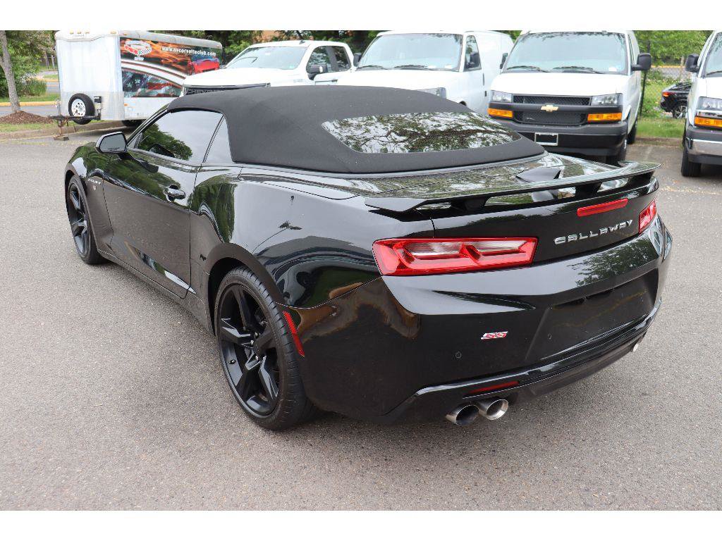 Used 2016 Chevrolet Camaro SS RWD image 5