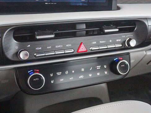 Certified 2026 Hyundai Palisade Limited image 35