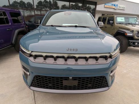 New 2026 Jeep Grand Wagoneer Limited image 3