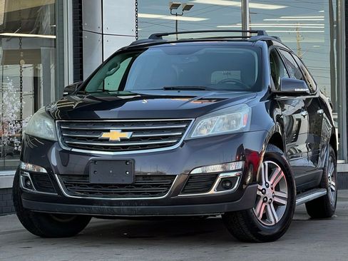 Used 2015 Chevrolet Traverse LT w/ LPO, 'HIT The Road' Package image 1