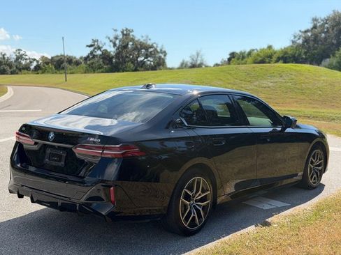 Used 2024 BMW i5 M60 image 5