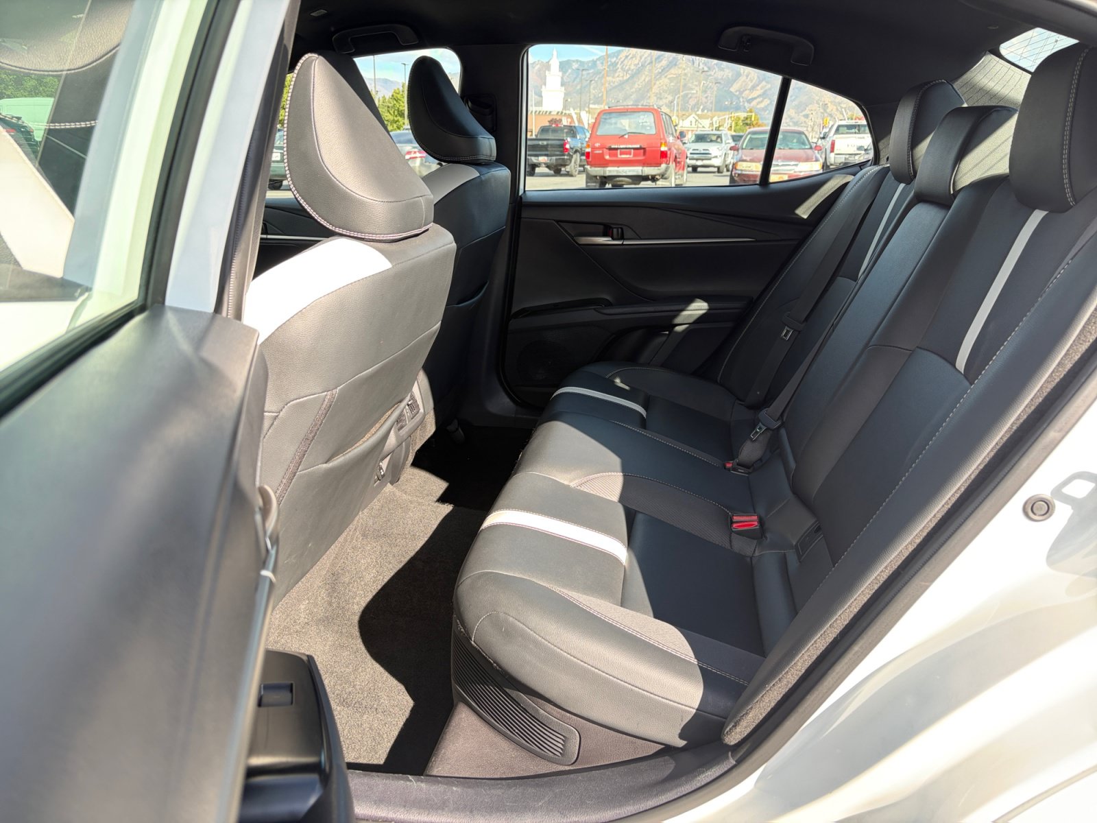 Certified 2025 Toyota Camry SE FWD image 24