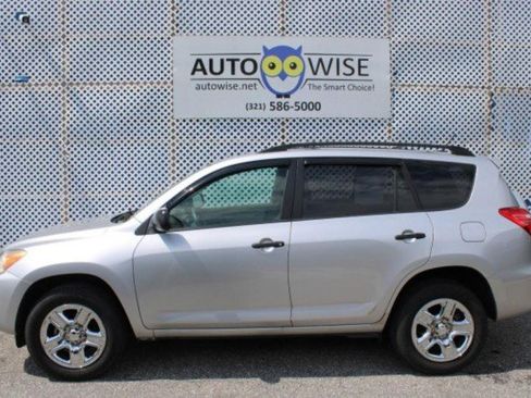 Used 2011 Toyota RAV4 2WD w/ Base L4 Extra Value Pkg image 4