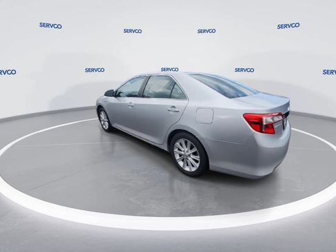 Used 2013 Toyota Camry XLE image 6