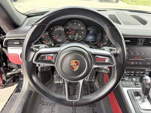 Used 2017 Porsche 911 Carrera RWD image 10