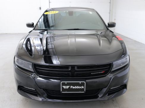 Used 2023 Dodge Charger SXT w/ Blacktop Package image 2
