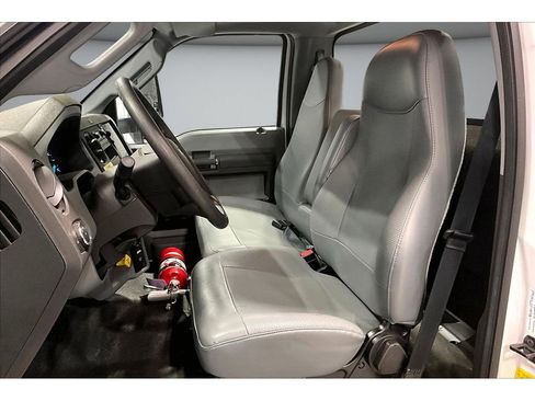 Used 2023 Ford F750 2WD Regular Cab Super Duty image 24