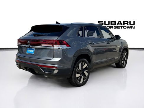 Used 2024 Volkswagen Atlas Cross Sport SE image 7