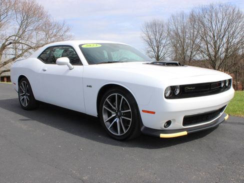 Used 2023 Dodge Challenger R/T w/ Plus Package RWD image 1