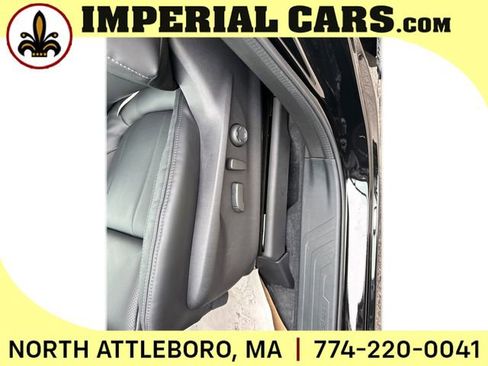 New 2025 Subaru Ascent Touring image 27