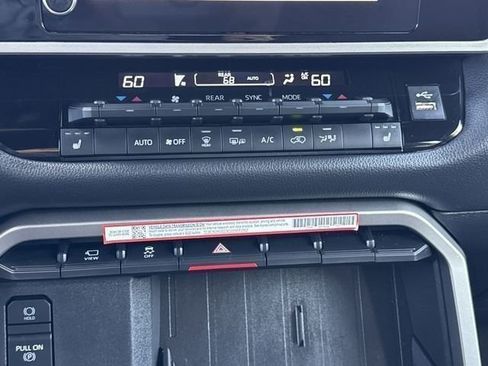 Used 2025 Toyota Sequoia SR5 AWD/4WD image 31
