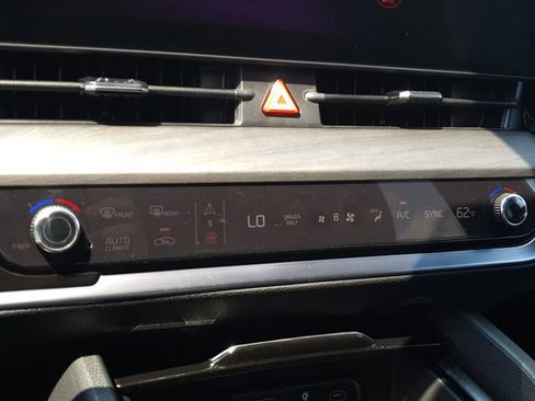 New 2025 Kia Sportage X-Line Prestige image 25