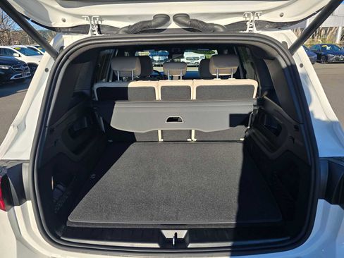 Used 2025 Mercedes-Benz GLB 250 GLB 250 image 17