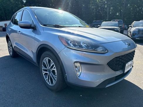Certified 2022 Ford Escape SEL w/ Technology Package AWD/4WD image 7