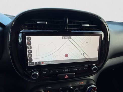 Used 2025 Kia Soul EX image 15