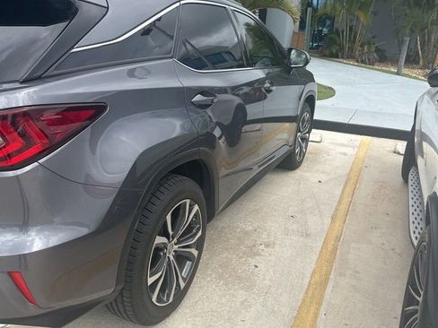 Used 2017 Lexus RX 350 FWD w/ Premium Package image 4
