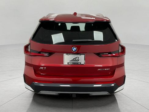 New 2026 BMW X1 xDrive28i image 5