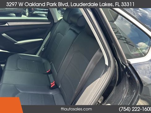 Used 2015 Volkswagen Passat TDI SE FWD image 25