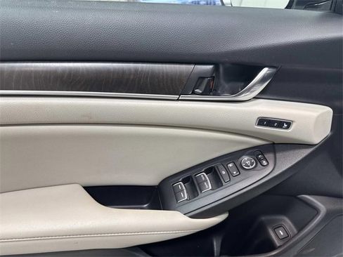 Used 2021 Honda Accord EX-L image 20