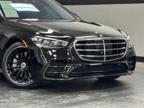 Certified 2023 Mercedes-Benz S 500 4MATIC image 3