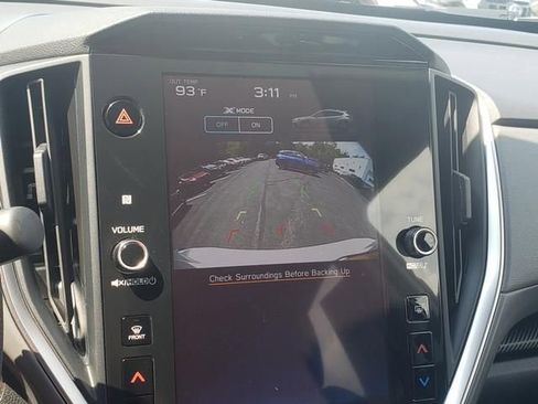 Used 2024 Subaru Crosstrek 2.0i Premium image 18