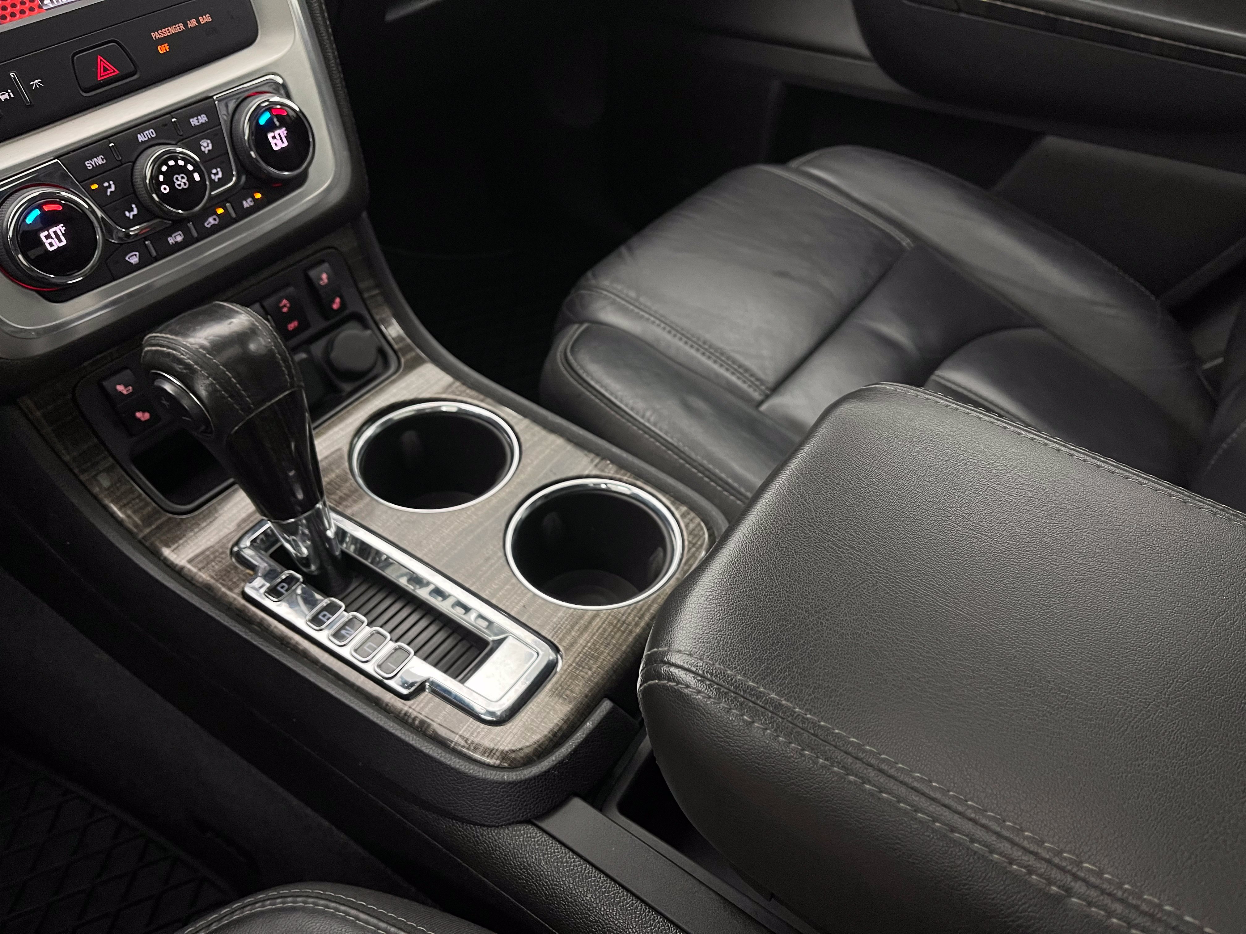 Used 2015 GMC Acadia SLT FWD image 29