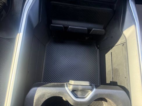 Used 2023 RAM 1500 Big Horn AWD/4WD image 33