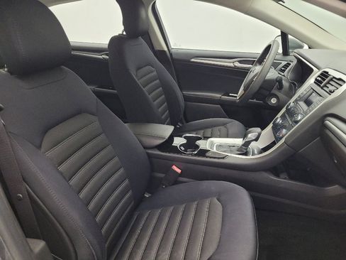 Used 2014 Ford Fusion SE FWD image 21