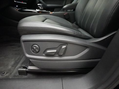 Used 2023 Audi Q5 2.0T Premium Plus w/ Premium Plus Package image 30