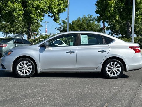 Used 2019 Nissan Sentra SV FWD image 7