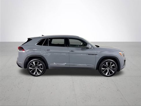 Certified 2025 Volkswagen Atlas Cross Sport SEL Premium R-Line AWD/4WD image 5